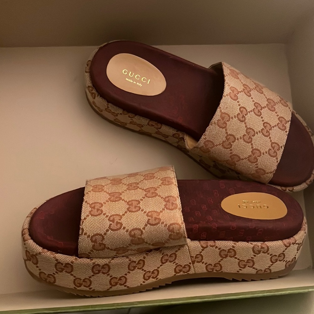 Gucci platform